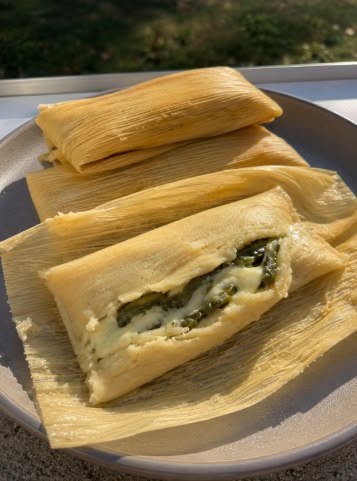 Tamales de Rajas con Queso