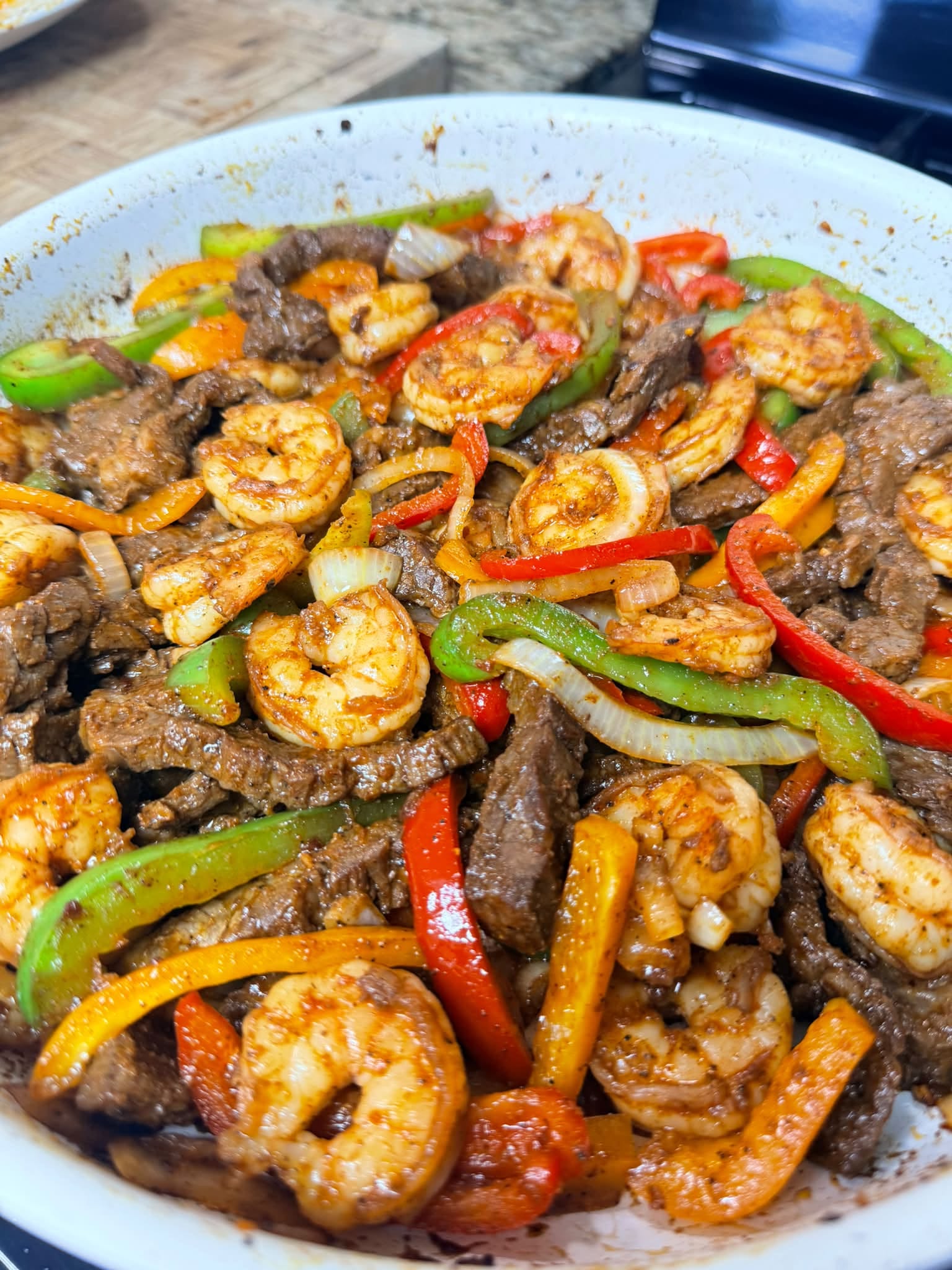 Fajitas Mixtas Recipe (Steak & Shrimp Fajitas)