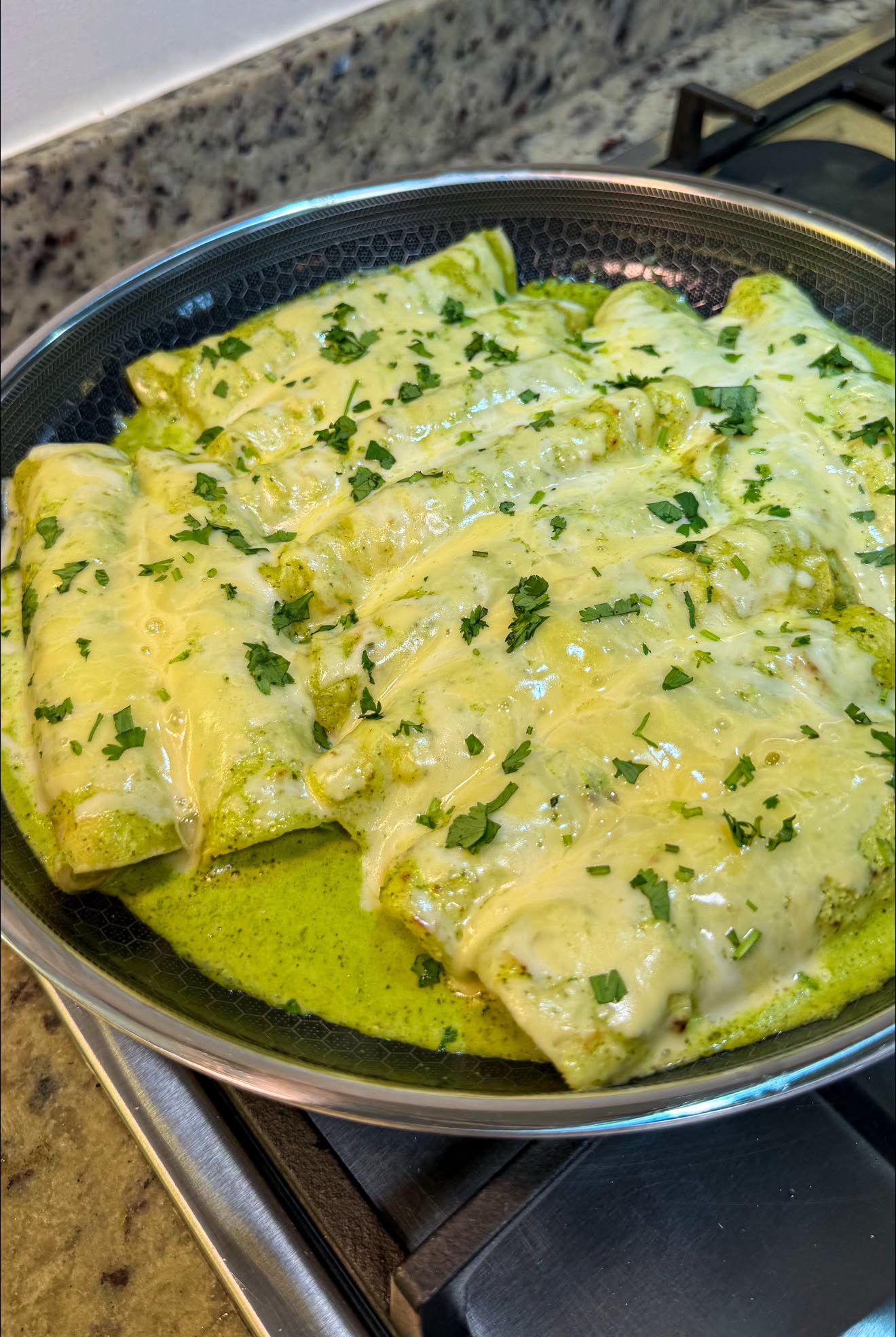 ENCHILADAS SUIZAS VERDES