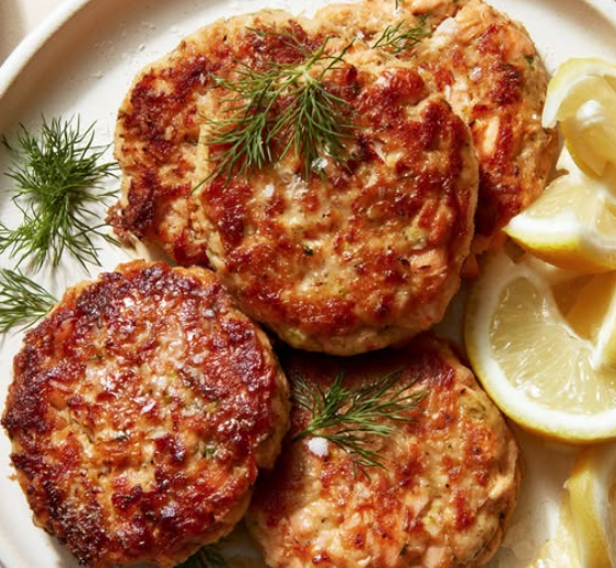 Mexican Salmon Patties (Tortitas de Salmรณn)
